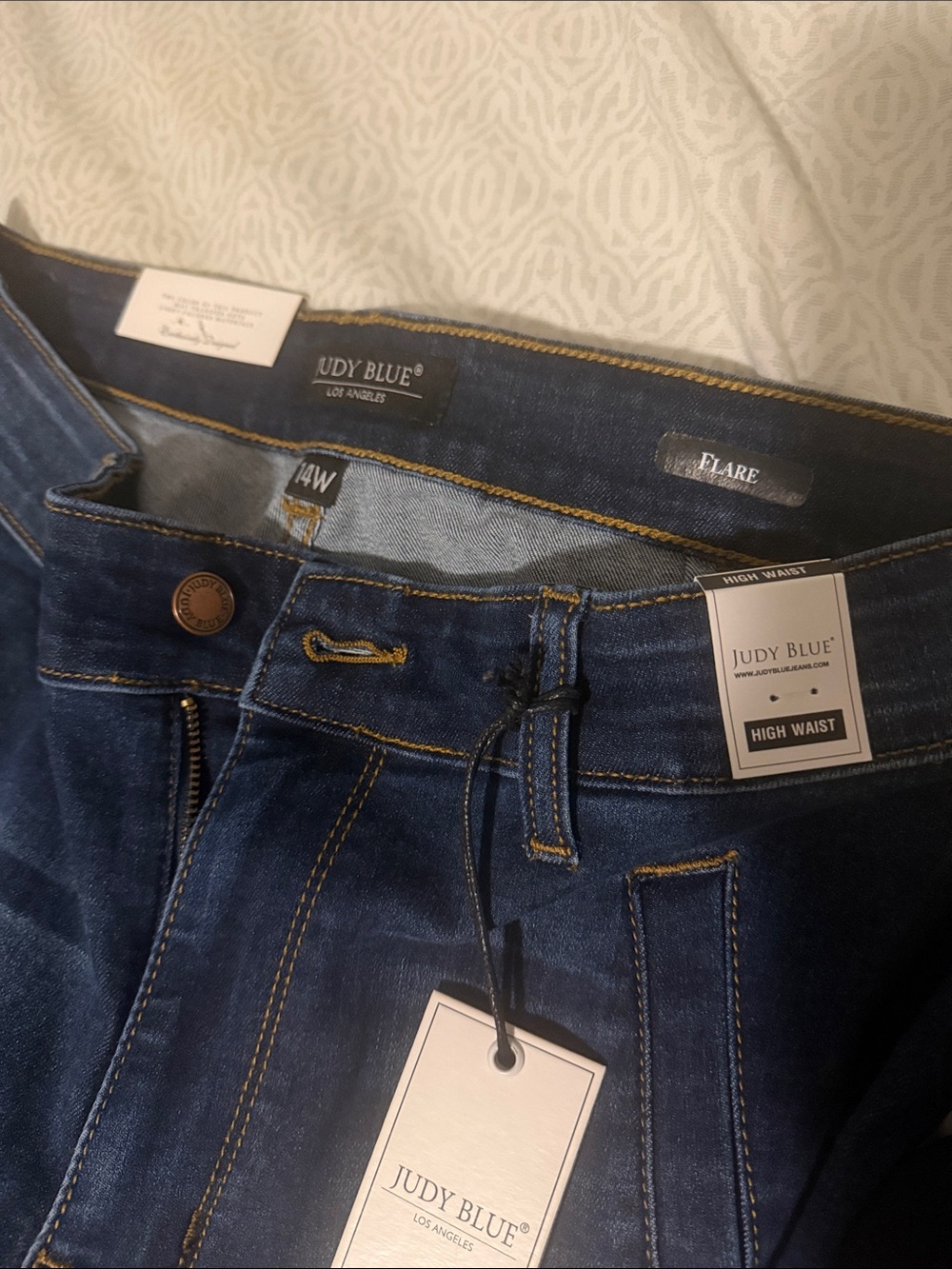 Judy Blue Dark Wash flare Jeans - Picture 2 of 2